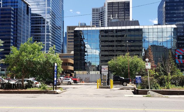 Photo of Parking Indigo Calgary - Lot 120 (Shaw Surface South)