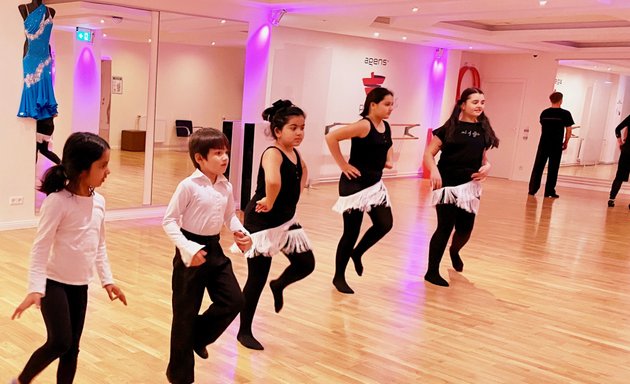 Foto von Tanzschule Agens Pro-Am Tanz-und Trainingsschule