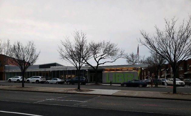 Photo of Queens Public Library at East Elmhurst