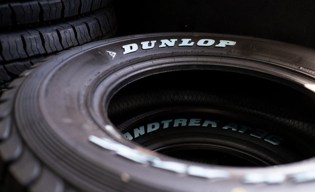 Photo of Dunlop Commercial Retreaders