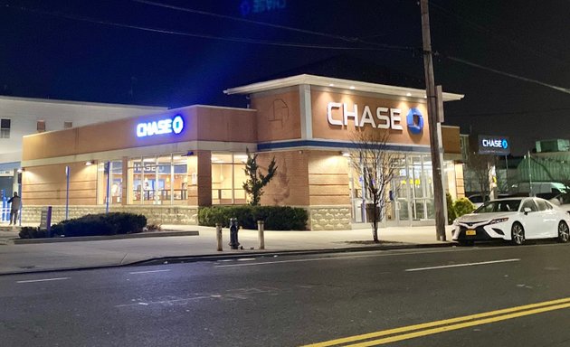 Photo of Chase Bank