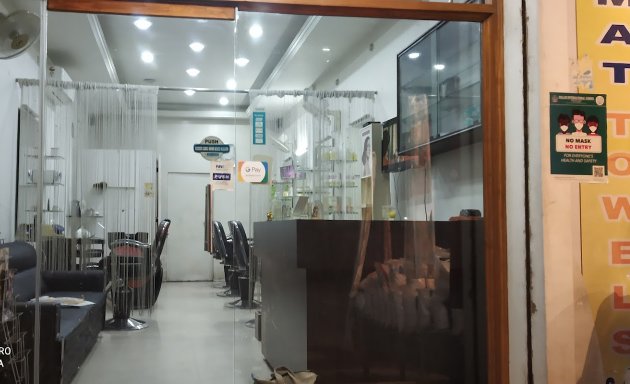 Photo of Mano mens beauty parlour