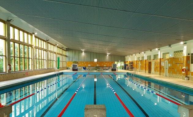 Foto von Schwimmhalle Baumschulenweg