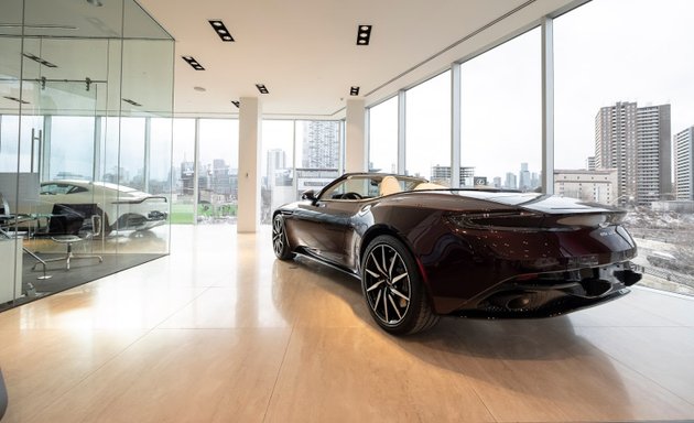 Photo of Aston Martin Toronto