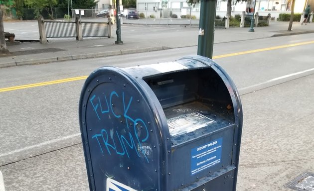 Photo of USPS Drop Box