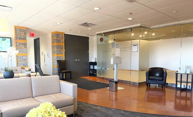 Photo of TELUS Health Care Centre - Edmonton