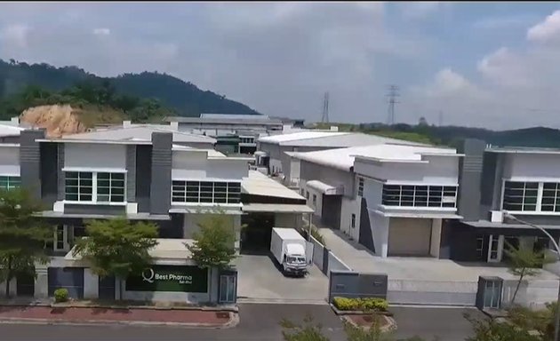 Photo of Q-best Pharma sdn bhd (gmp, Haccp, Jakim Halal- oem Factory)