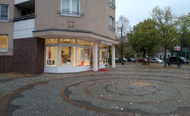 Foto von Beauty Avenue GmbH - Filiale Potsdamer Str.