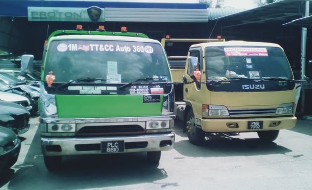 Photo of joe 1 malaysia tow truck & car carrier