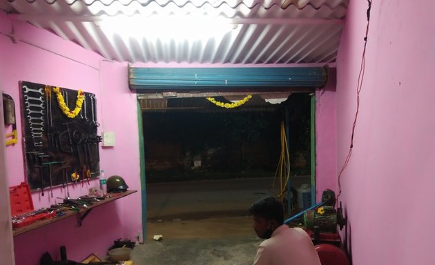 Photo of Rs. Garage & panchar shop
