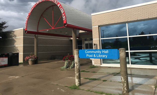 Photo of Milliken Mills Library