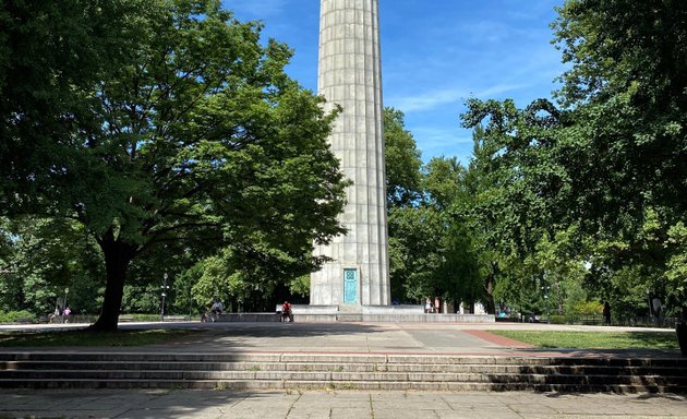 Photo of Prison Ship Martyrs Monument