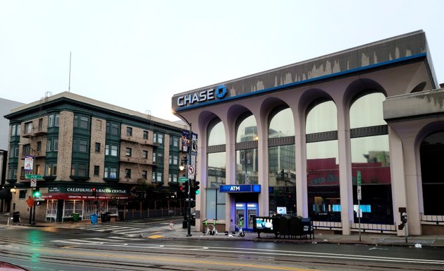 Photo of Chase Bank