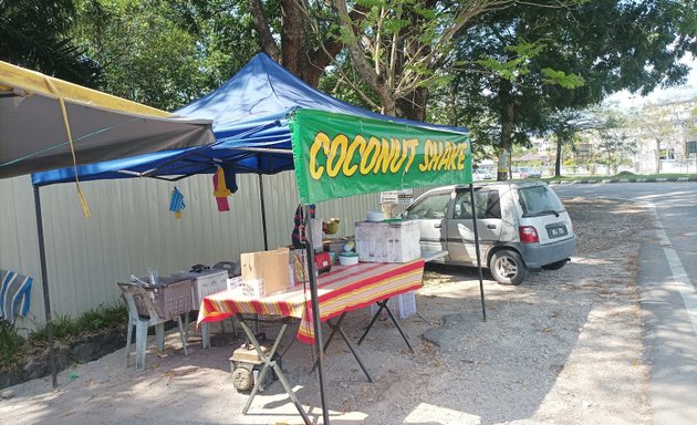 Photo of Coconut Shake Roundabout Bukit Mahkota