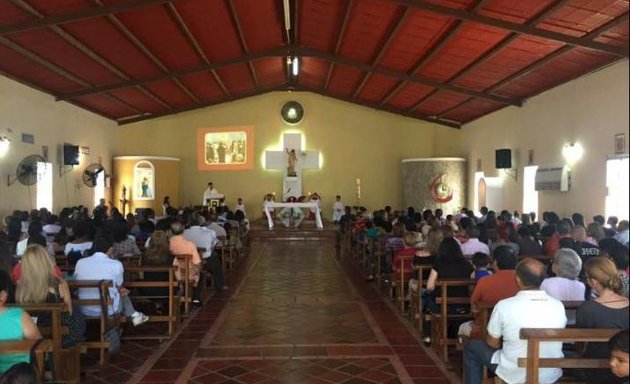 Foto de Iglesia Maria Auxiliadora y San José Protector