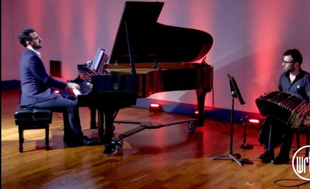 Photo of Emiliano Messiez I Pianist I Composer