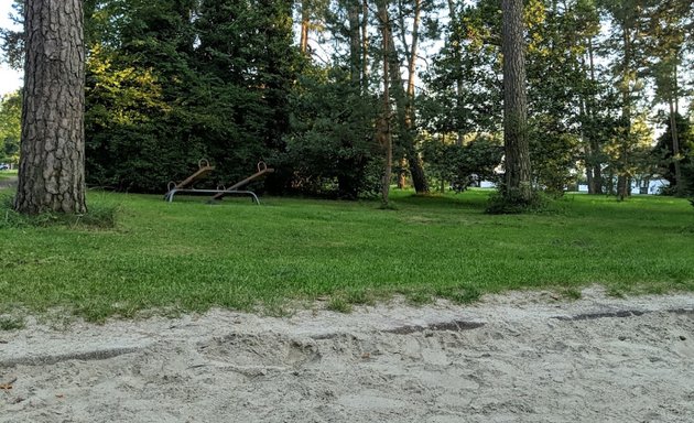 Foto von Spielplatz in der Heuluss