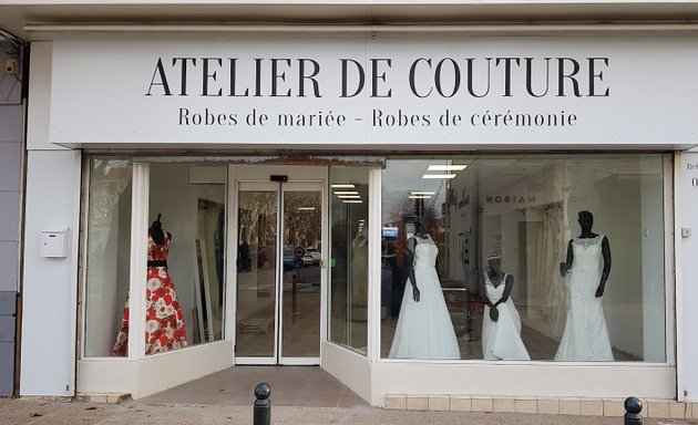 Photo de Retouches et Créations - Atelier de couture
