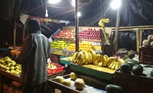 Photo of fruit shop