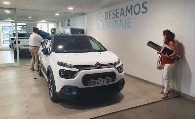 Foto de Citroën INICIATIVAS DE AUTOMOCION SA Concesionario Oficial