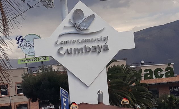 Foto de Centro Comercial Cumbayá