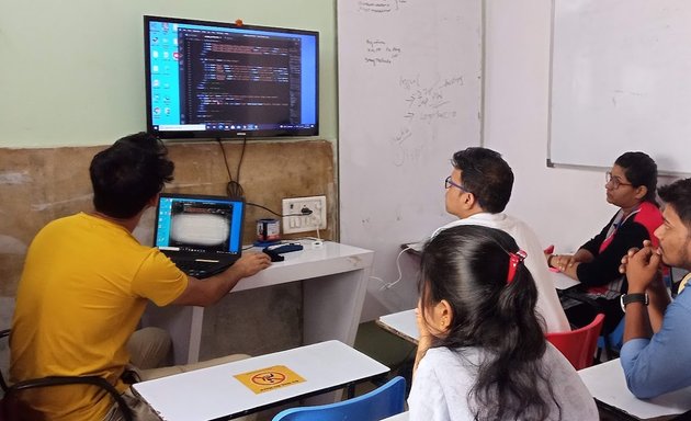 Photo of Livewire - Andheri | Python, Data Science, Embedded System, Web Development Course Training Mumbai