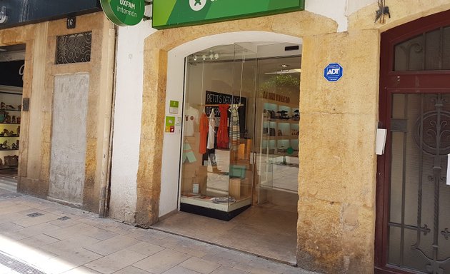 Foto de Botiga Oxfam Intermón 💚 Tarragona