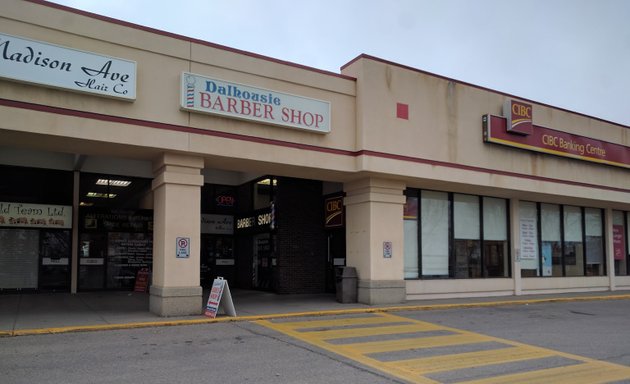 Photo of CIBC Branch with ATM