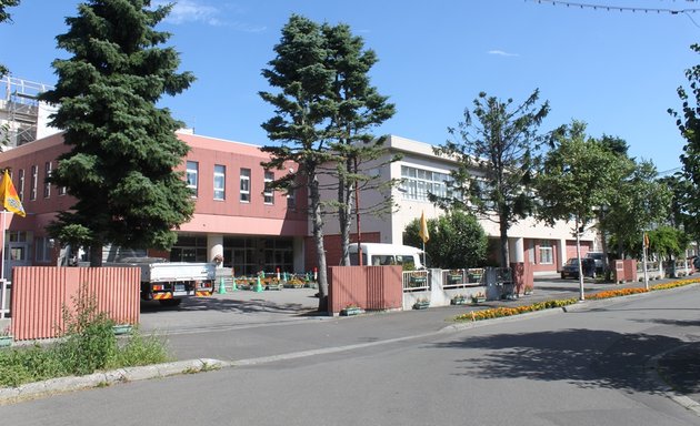 写真 札幌市立 前田中央小学校