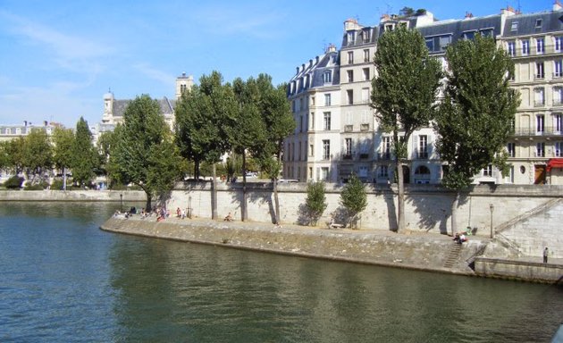 Photo de Paris Apartments Plus