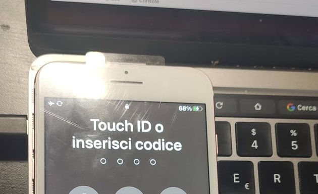 foto Riparazione iPhone Torino