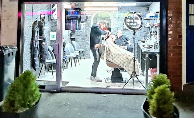 Photo of Tirana Barbers