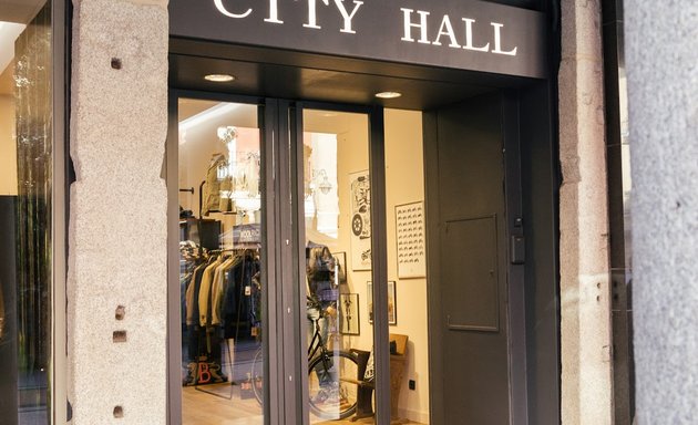 Foto de City Hall Store