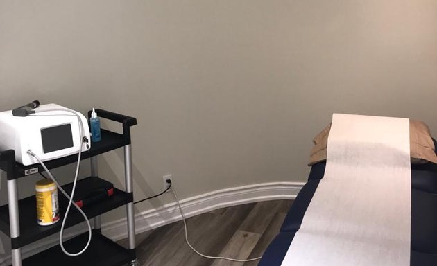 Photo of Rutherford Physiotherapy & Sports Injury Clinic (Vaughan, Richmond Hill)