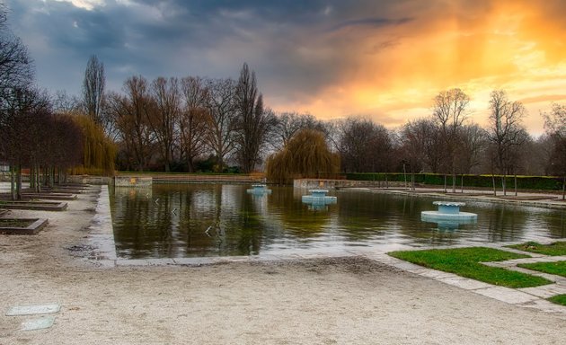 Photo of Fountain Toilets