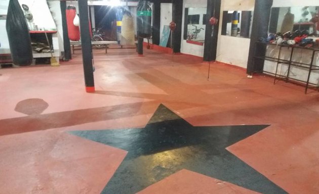 Foto de Academia de boxeo canillitas