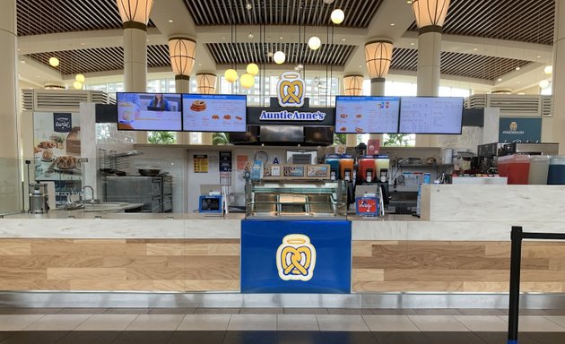 Photo of Auntie Anne’s