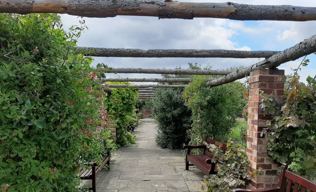 Photo of Thornes Park conservatory
