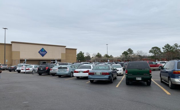 Photo of Samclub Parking Lot