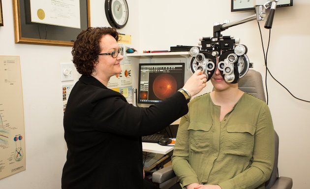 Photo of Optimed Optometry Clinic (Hillside)