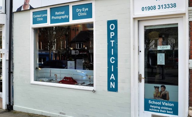 Photo of DW Roberts Opticians, Wolverton