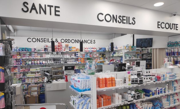 Photo de Pharmacie Couronnes (Belleville)
