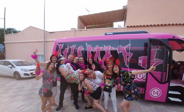Foto de Agencia de despedidas de soltero y soltera en Alicante