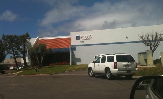 Photo of 5th Axis Inc.