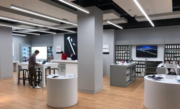 Photo of Select (Selfridges)