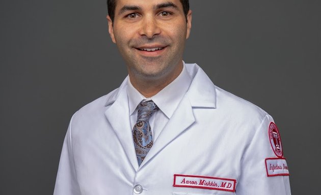 Photo of Aaron D. Mishkin, MD