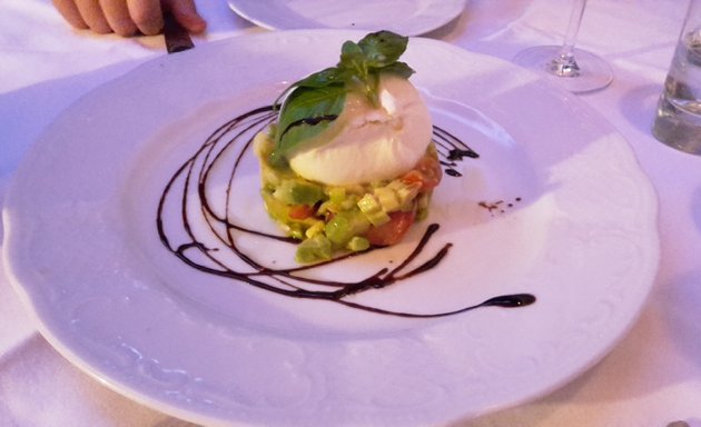 Foto von Tira Tardi Ristorante