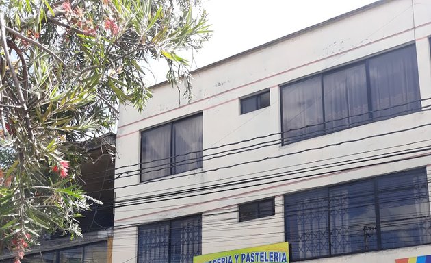 Foto de PanaderÍA Y PastelerÍA La Espiga Dorada