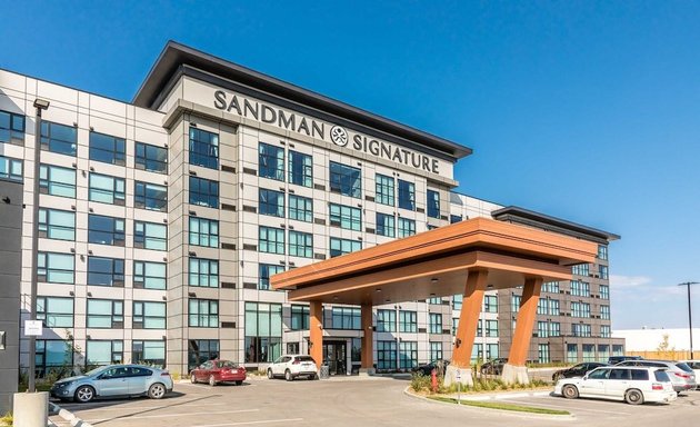 Photo of Sandman Signature Saskatoon South Hotel