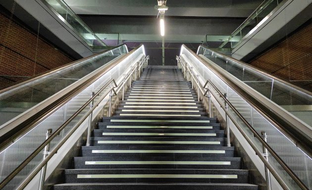 Foto de Estacion Metro La Alameda